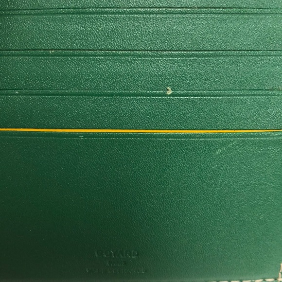 ⭐️ SOLD ⭐️ Authentic Goyard Men’s Bifold Wallet - Picture 8 of 8